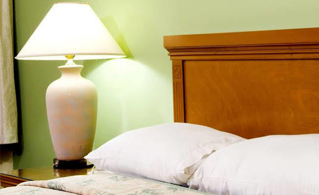 Tadross Hotel Кардиф Екстериор снимка